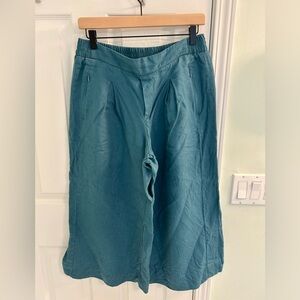 Athleta cropped linen pants